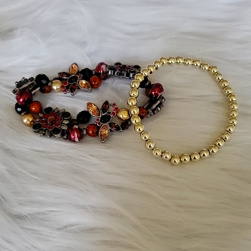 Lot of 2 Stretchy Bracelet - 1 Chico Brand